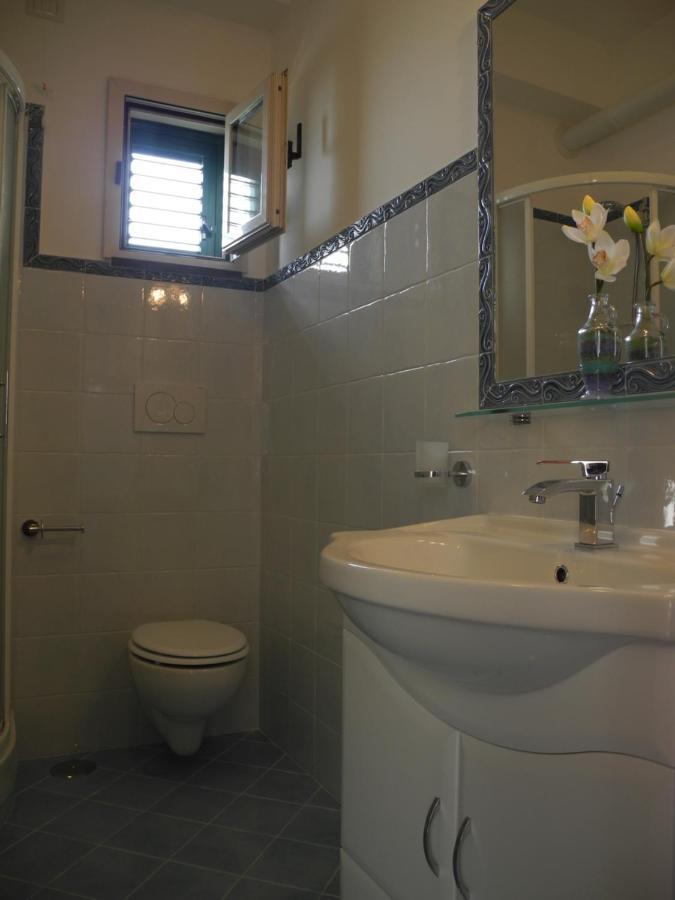 Apartamento Moonlight House Praiano Exterior foto